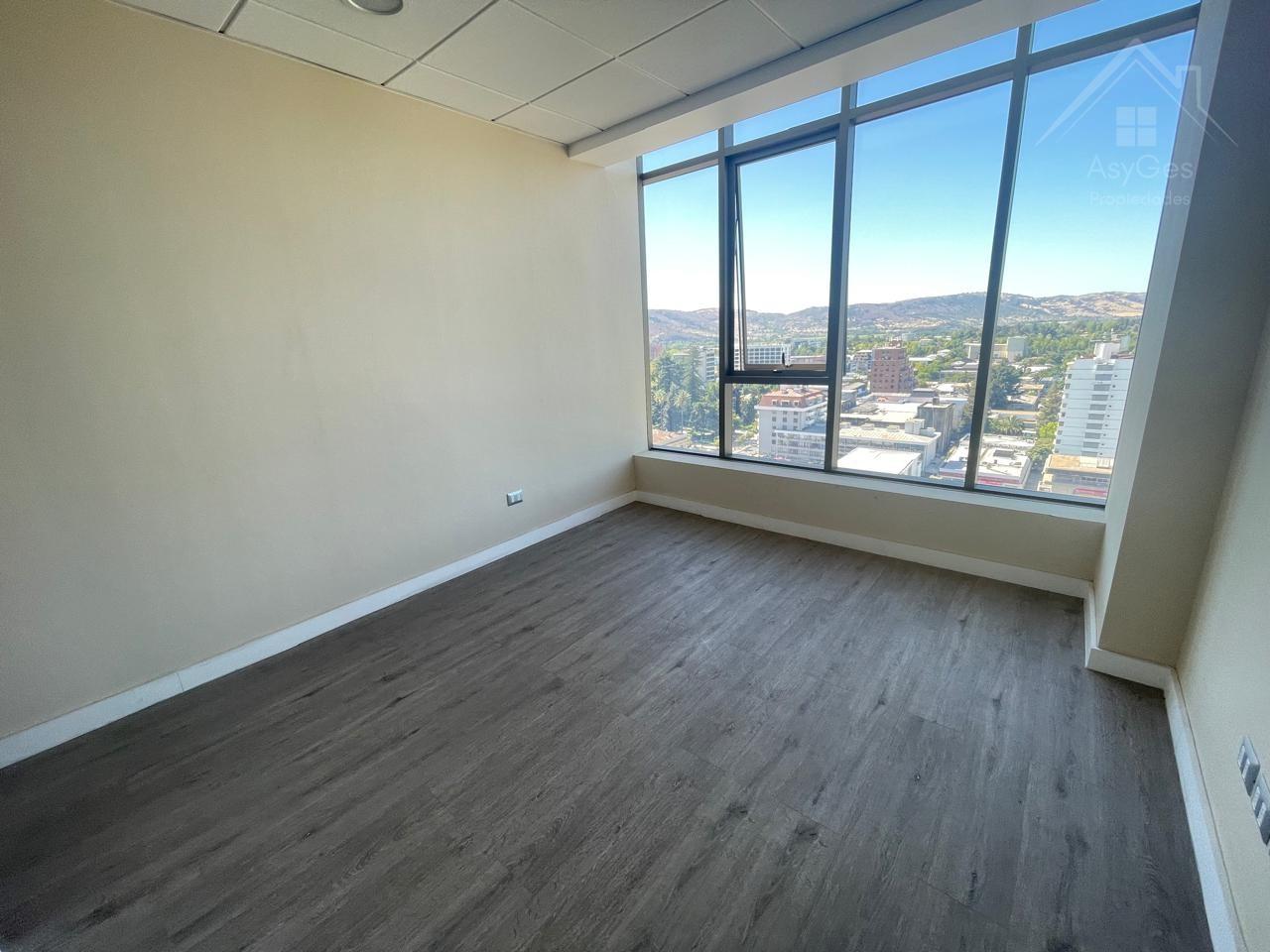 Arriendo oficina en el centro de Talca